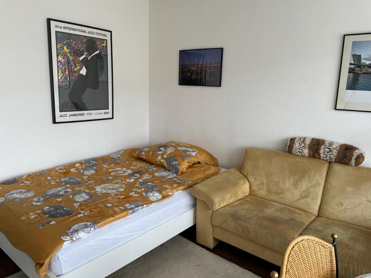 Wohnliches , Behagliches Zimmer Mit Balkon Und Wifi Mönchengladbach Extérieur photo