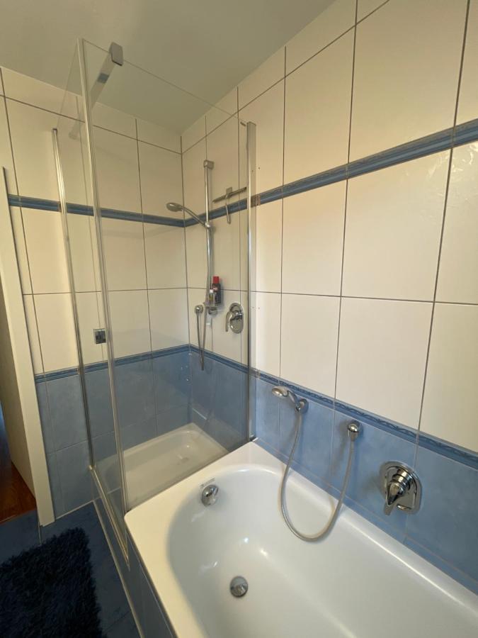 Wohnliches , Behagliches Zimmer Mit Balkon Und Wifi Mönchengladbach Extérieur photo